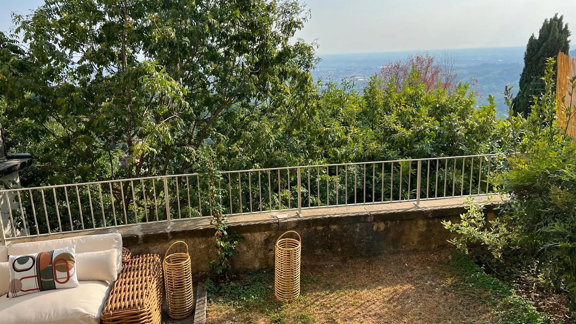 My Home For You - Citta Alta Bergamo 0*,  Italy