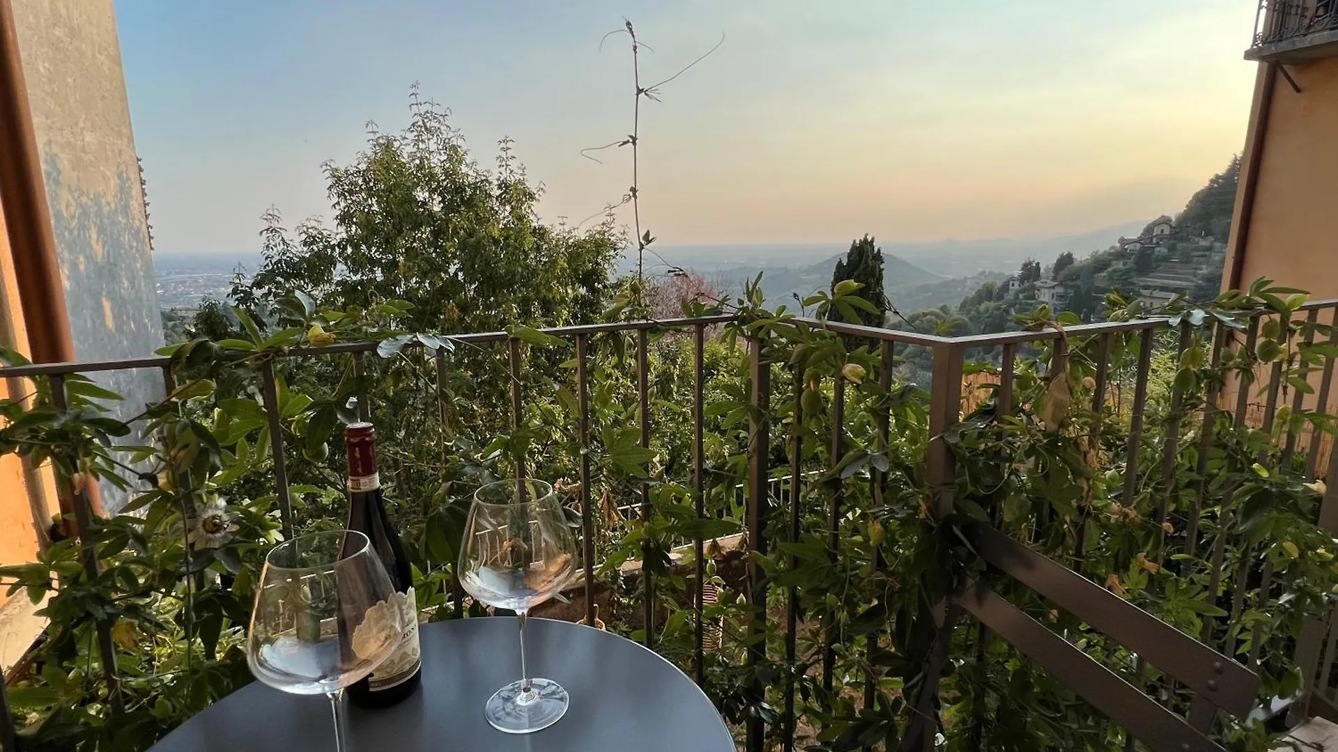 My Home For You - Citta Alta Bergamo 0*,
